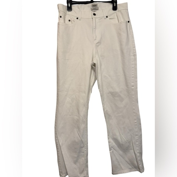 L.L. Bean Classic Fit Straight White Jeans - Picture 1 of 7